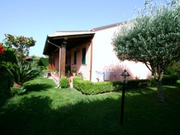 Villetta in vendita a Campofelice di Roccella (PA) via San Giovanni di Roccella foto 4
