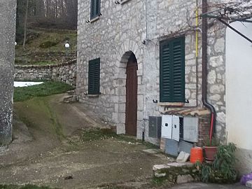 Casale o Rustico in vendita a Pietrabbondante (IS) contrada Fratte foto 2