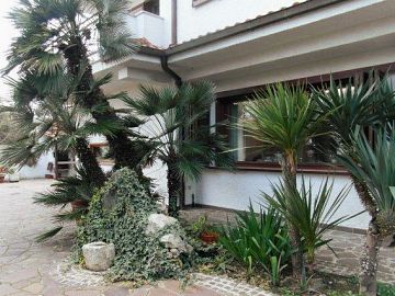 Villa in vendita a San Giovanni Teatino (CH) via Fontechiaro Da Capo foto 4