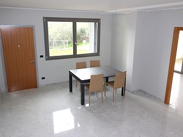 Villa bifamiliare in vendita a Ortona (CH)  foto 3