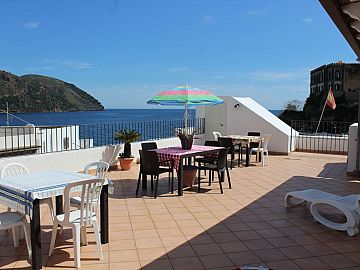 Appartamento in affitto a Lipari (ME) via amendola foto 5