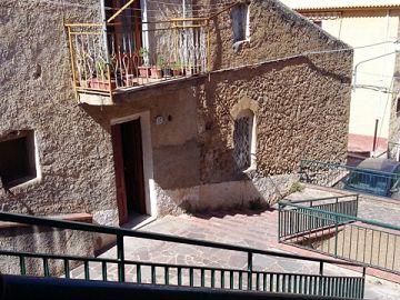 Casa indipendente in vendita a Campofelice di Roccella (PA) Via Torino n.21 foto 5
