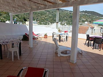 Appartamento in affitto a Lipari (ME) via amendola foto 2