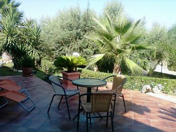 Villa in affitto a Campofelice di Roccella (PA)  foto 16