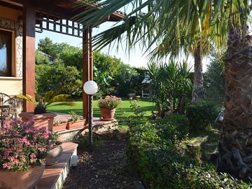 Villa in affitto a Campofelice di Roccella (PA)  foto 18
