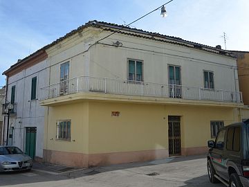 Casa indipendente in vendita a Cupello (CH) Via Sabauda foto 11