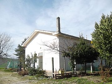 Casa indipendente in vendita a Gissi (CH)  foto 9
