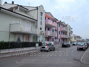 Appartamento in vendita a Civitanova Marche (MC) via del casone foto 2