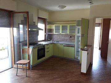 Appartamento in vendita a Montesilvano (PE) via Vitello D'Oro 18 foto 2