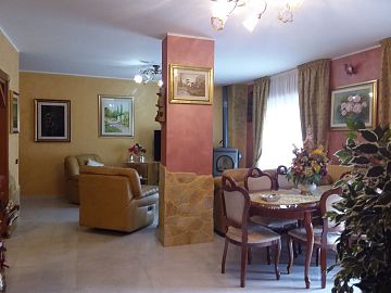 Appartamento in vendita a Castel di Sangro (AQ) Via Numicia, 36 foto 3