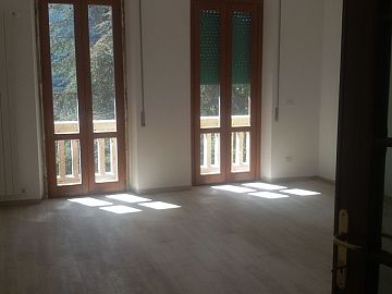 Appartamento in vendita a L'Aquila (AQ)  foto 3