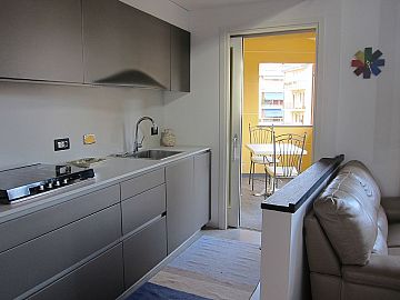 Appartamento in affitto a Sestri Levante (GE) Via XXV aprile 49 foto 2