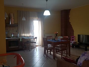 Appartamento in vendita a Collecorvino (PE) VIA SANTA MARIA foto 6