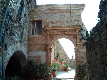 Stabile o Palazzo in vendita a Montefino (TE) via del castello foto 5
