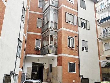 Appartamento in vendita a Chieti (CH) via enrico carusi foto 4