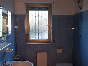 Appartamento in vendita a Cappelle sul Tavo (PE) via fiume tavo foto 4