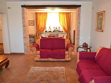 Casa indipendente in vendita a Città Sant'Angelo (PE) via giardino Cona foto 4