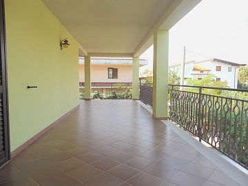 Villa bifamiliare in vendita a Lettomanoppello (PE) Via Pietrara 42 foto 9