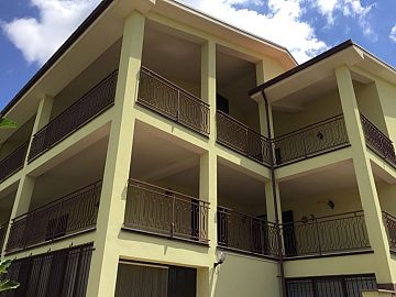 Villa bifamiliare in vendita a Lettomanoppello (PE) Via Pietrara 42 foto 3