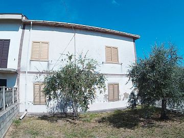 Casale o Rustico in vendita a Ari (CH) via s. antonio, 133 foto 4
