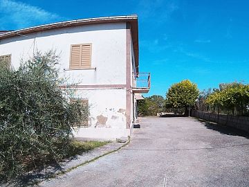 Casale o Rustico in vendita a Ari (CH) via s. antonio, 133 foto 3