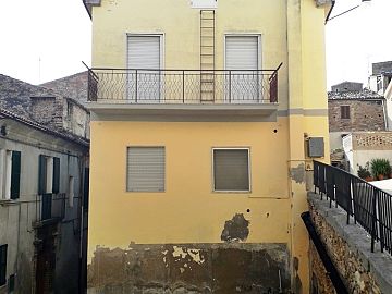 Porzione di casa in vendita a Bucchianico (CH) via vasari foto 2