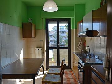 Appartamento in vendita a Montesilvano (PE) Corso Umberto I foto 2