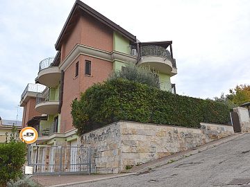 Appartamento in vendita a Montesilvano (PE) via Manara foto 23