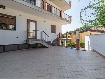 Stabile o Palazzo in vendita a Montesilvano (PE) via chiappinello foto 7