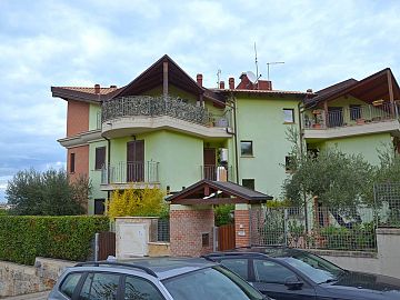 Appartamento in vendita a Montesilvano (PE) via Manara foto 1