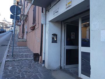Negozio o Locale in vendita a Chieti (CH) Via del Tricalle foto 3