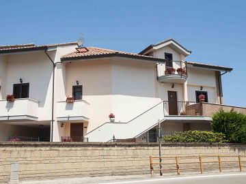 Appartamento in vendita a Francavilla al Mare (CH) strada statale Val di Foro foto 4