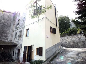 Casa indipendente in vendita a Pretoro (CH) Via Girone foto 2