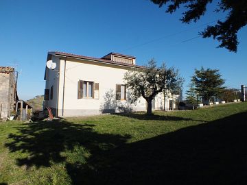 Villa in vendita a Manoppello (PE) Via Carluzzi foto 5