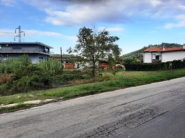 Terreno Edificabile Res. in vendita a Manoppello (PE) strada per Ripacorbaria foto 4