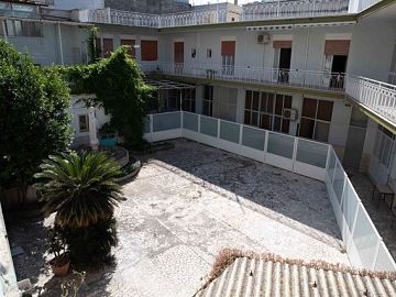 Stabile o Palazzo in vendita a Trani (BT)  foto 5