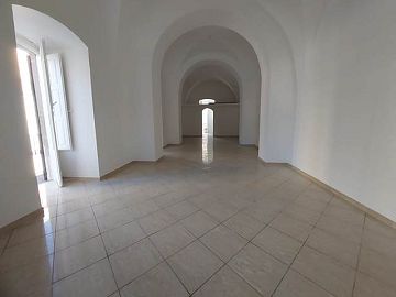 Negozio o Locale in affitto a Ruvo di Puglia (BA)  foto 4