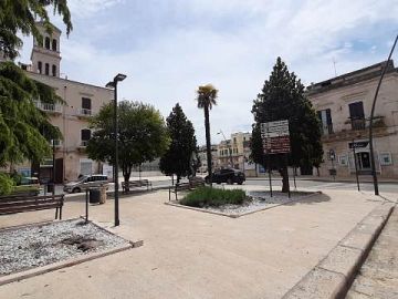 Negozio o Locale in affitto a Ruvo di Puglia (BA)  foto 2