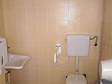 Negozio o Locale in affitto a Chieti (CH) via degli agostiniani foto 10