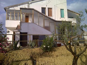Appartamento in vendita a Città Sant'Angelo (PE) via san giacomo foto 2