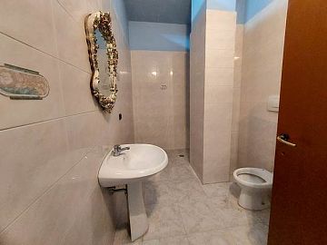 Magazzino o deposito in vendita a Ruvo di Puglia (BA)  foto 3