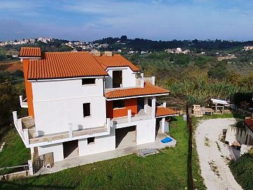 Villa bifamiliare in vendita a Montesilvano (PE)  foto 4