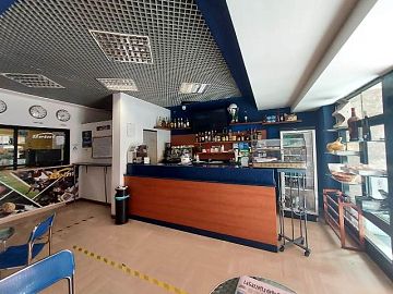 Negozio o Locale in affitto a Ruvo di Puglia (BA)  foto 2