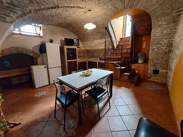 Casa indipendente in vendita a Ruvo di Puglia (BA)  foto 2
