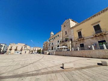 Casa indipendente in vendita a Ruvo di Puglia (BA)  foto 2