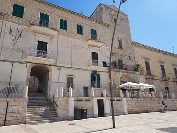 Casa indipendente in vendita a Ruvo di Puglia (BA)  foto 3