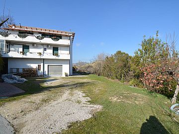 Villa bifamiliare in vendita a Città Sant'Angelo (PE) Strada Sant'Agnese foto 30