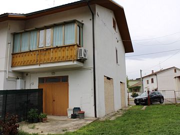 Casa indipendente in vendita a Alanno (PE) Via Matteotti foto 2