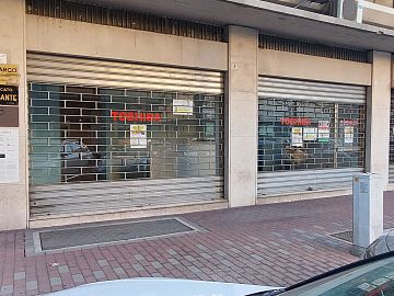 Negozio o Locale in affitto a Pescara (PE) Via Latina 9 foto 1