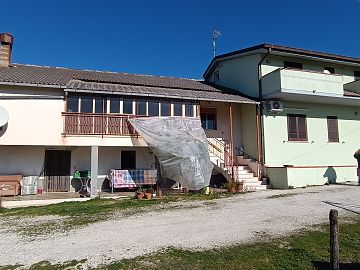 Casa indipendente in vendita a Pianella (PE) Contrada Pratelle 33 foto 4
